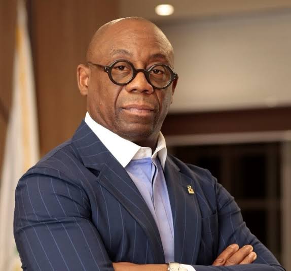 Serge Ekue